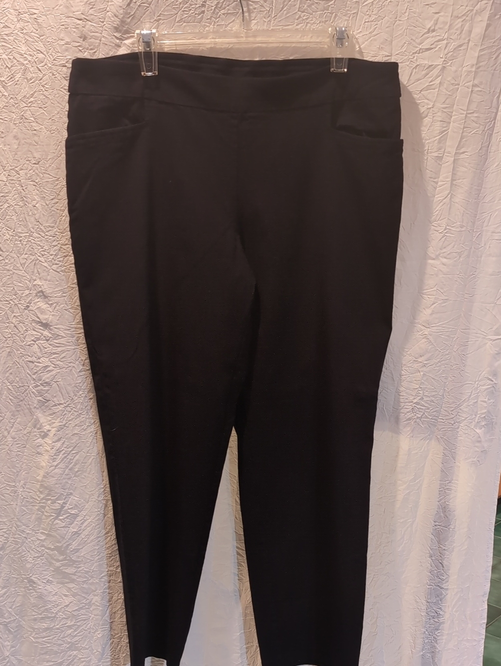 Time and Tru Black Straight-Leg Pull-On Pants